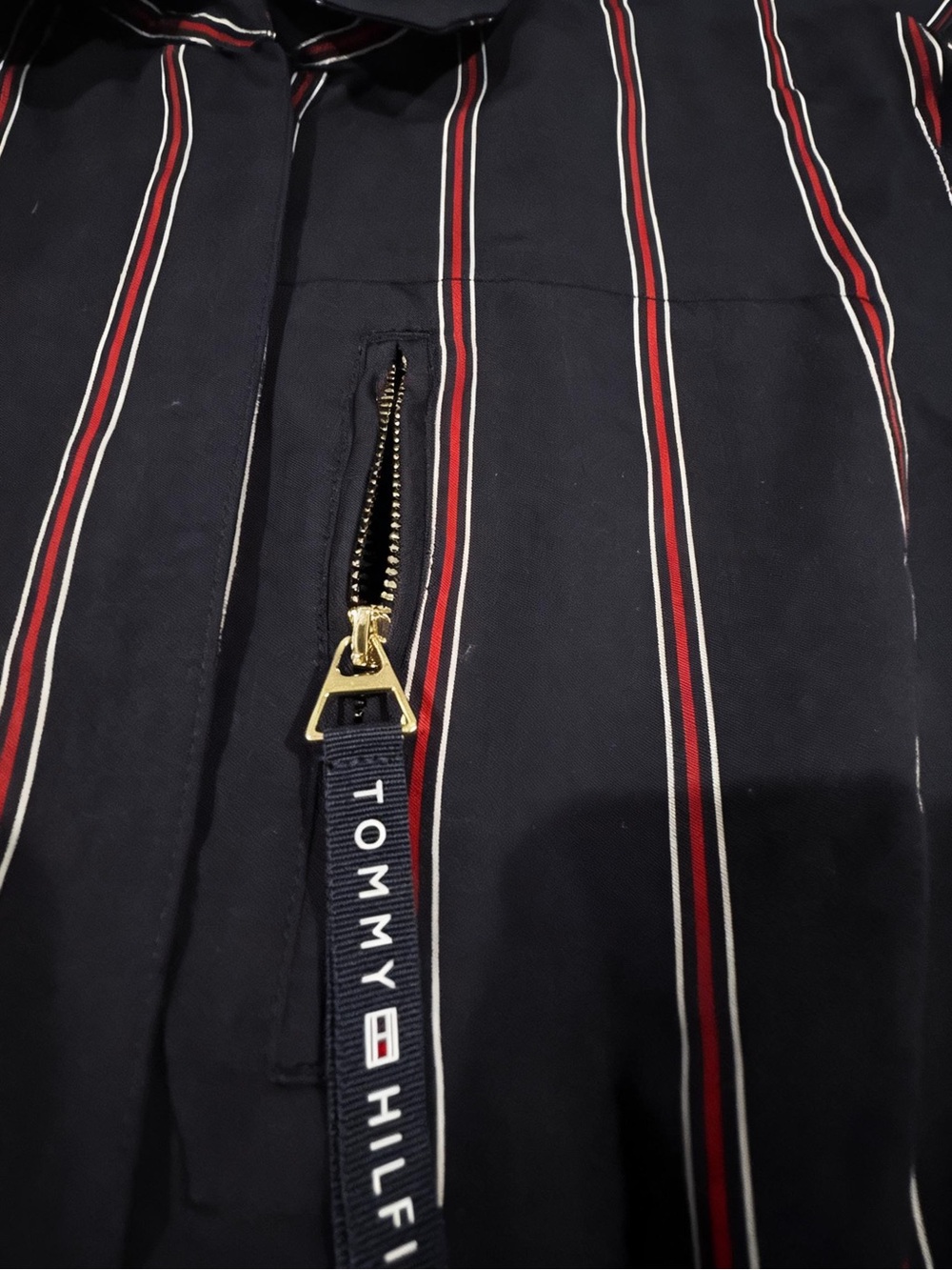 EUC Tommy Hilfiger Navy Red & White PinStripe Zippered Shirt/Shirt Dress Medium - Picture 5 of 13